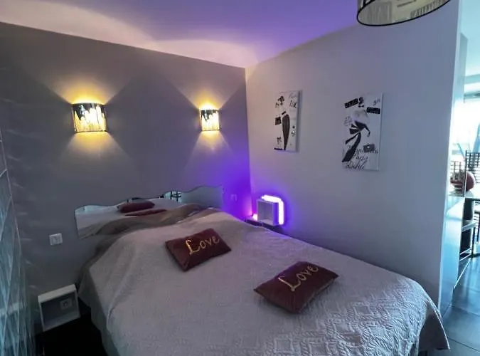 Cap D'agde, Village Naturiste, Port Nature 5, Coursive アグド