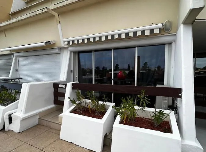 Cap D'agde, Village Naturiste, Port Nature 5, Coursive アパート